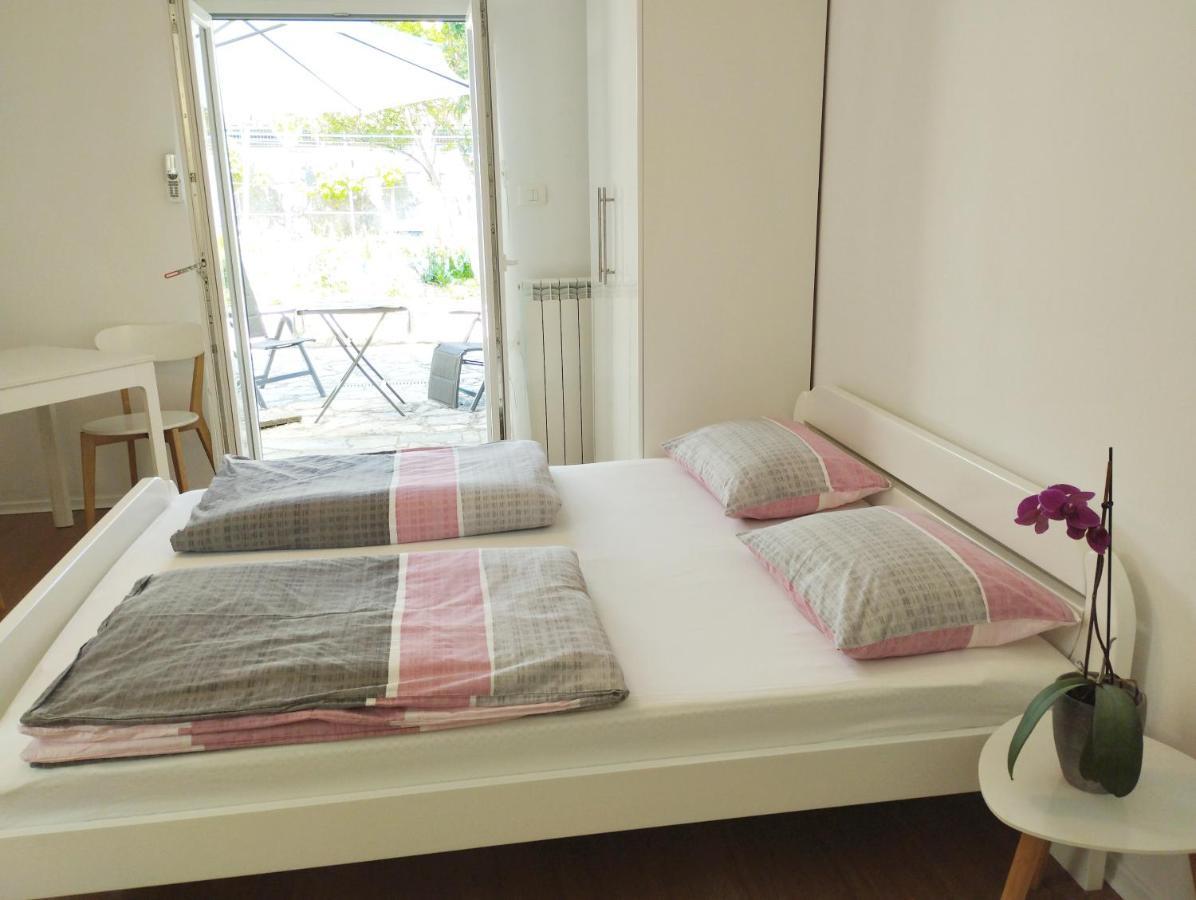 Active Apartments Копер Екстериор снимка